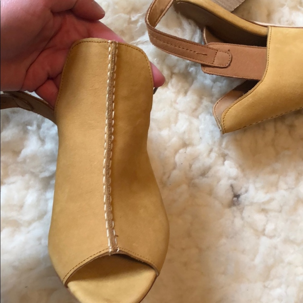 Mustard Color Leather Heels 7 & 1/2